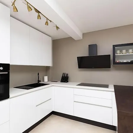 Delux Holiday In Apartment *